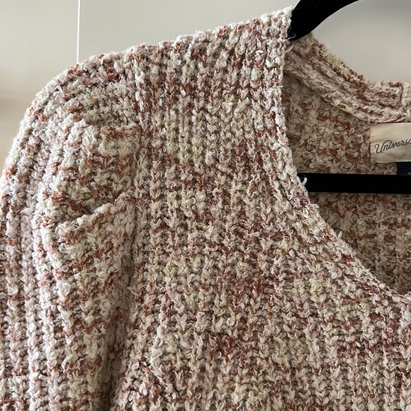 Universal Thread sweater - Picture 2 of 4